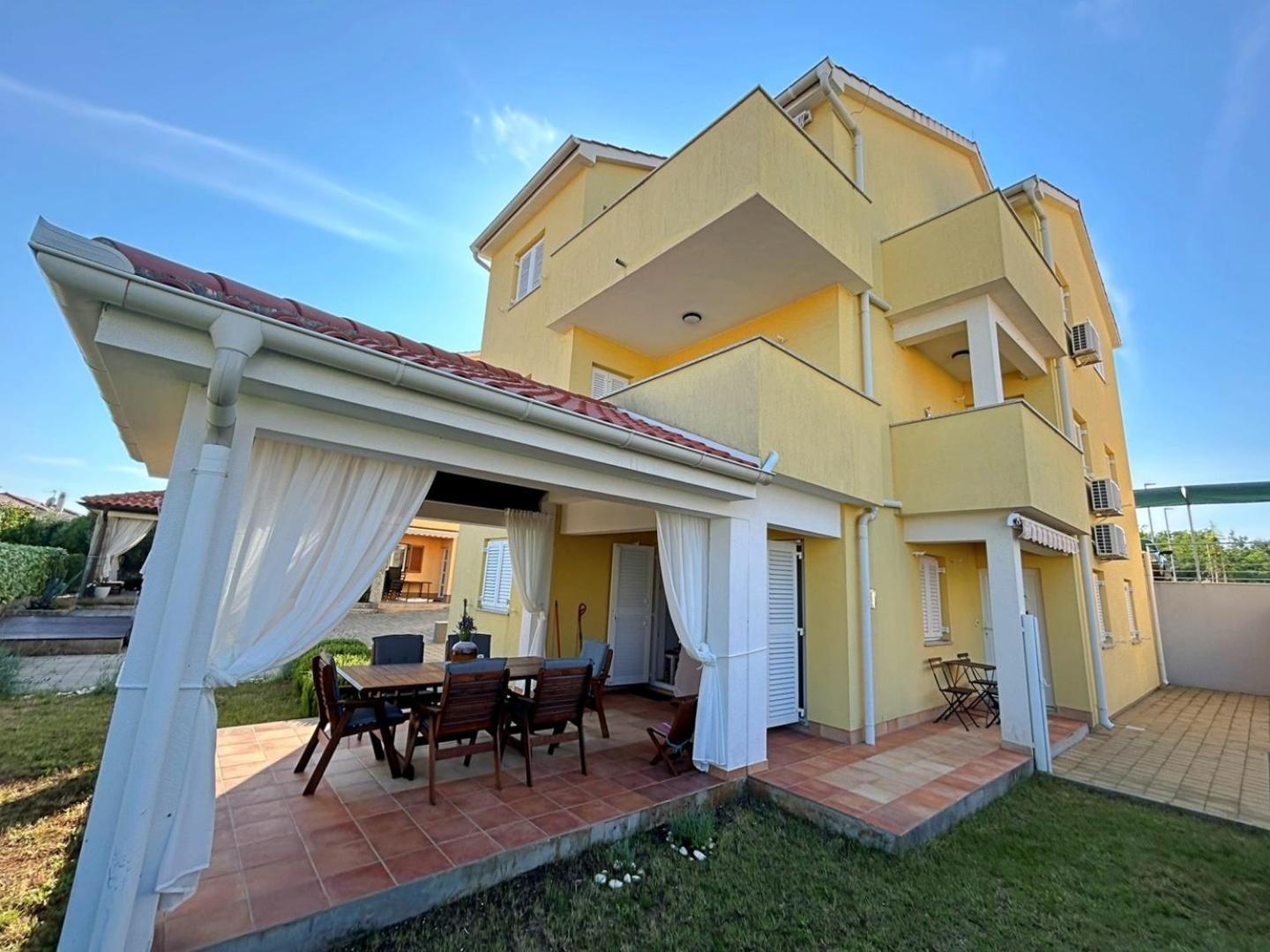 Apartments Pinta De Sol Čižići Eksteriør bilde